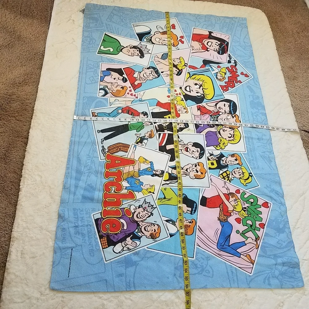 Logo Vision Archie Comics Beach Towel